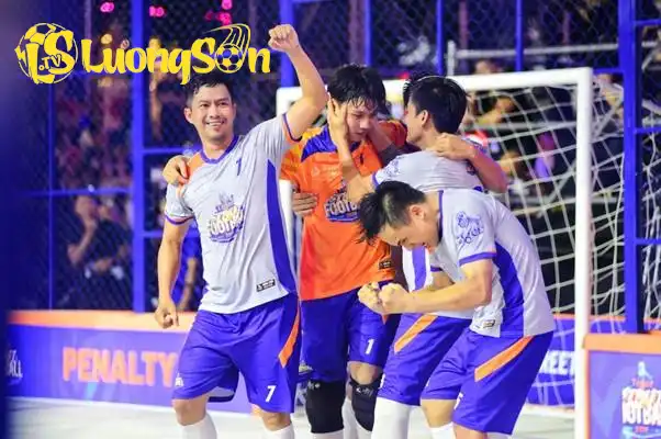 Tiger Street Football 2025 khép lại nhưng hành trình “Bóng lăn bất tận” vẫn sẽ luôn ở đó để tiếp lửa đam mê cho mọi thế hệ yêu bóng đá về sau