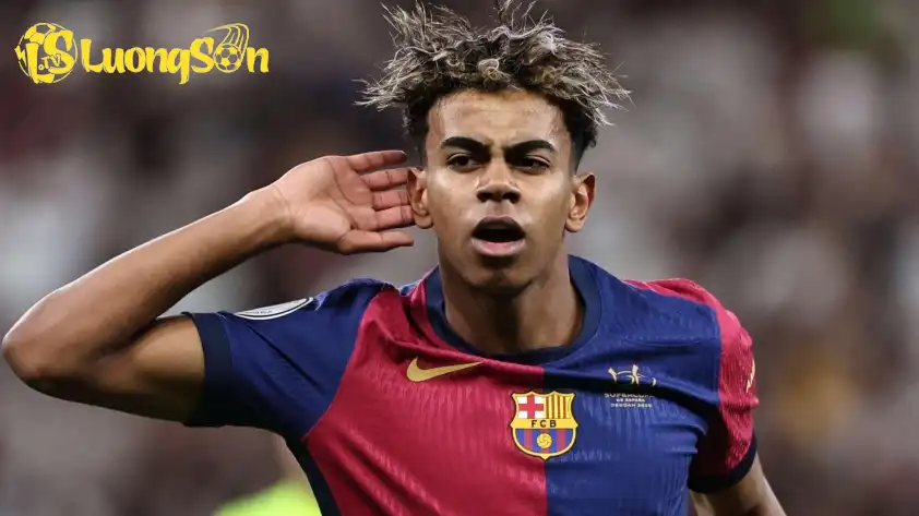 Yamal đang gặp phải vô số thị phi ngoài sân cỏ (Ảnh: GOAL). Yamal đang gặp phải vô số thị phi ngoài sân cỏ