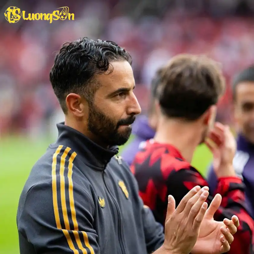 Amorim sẽ giúp MU vào top 4 cuối mùa này?